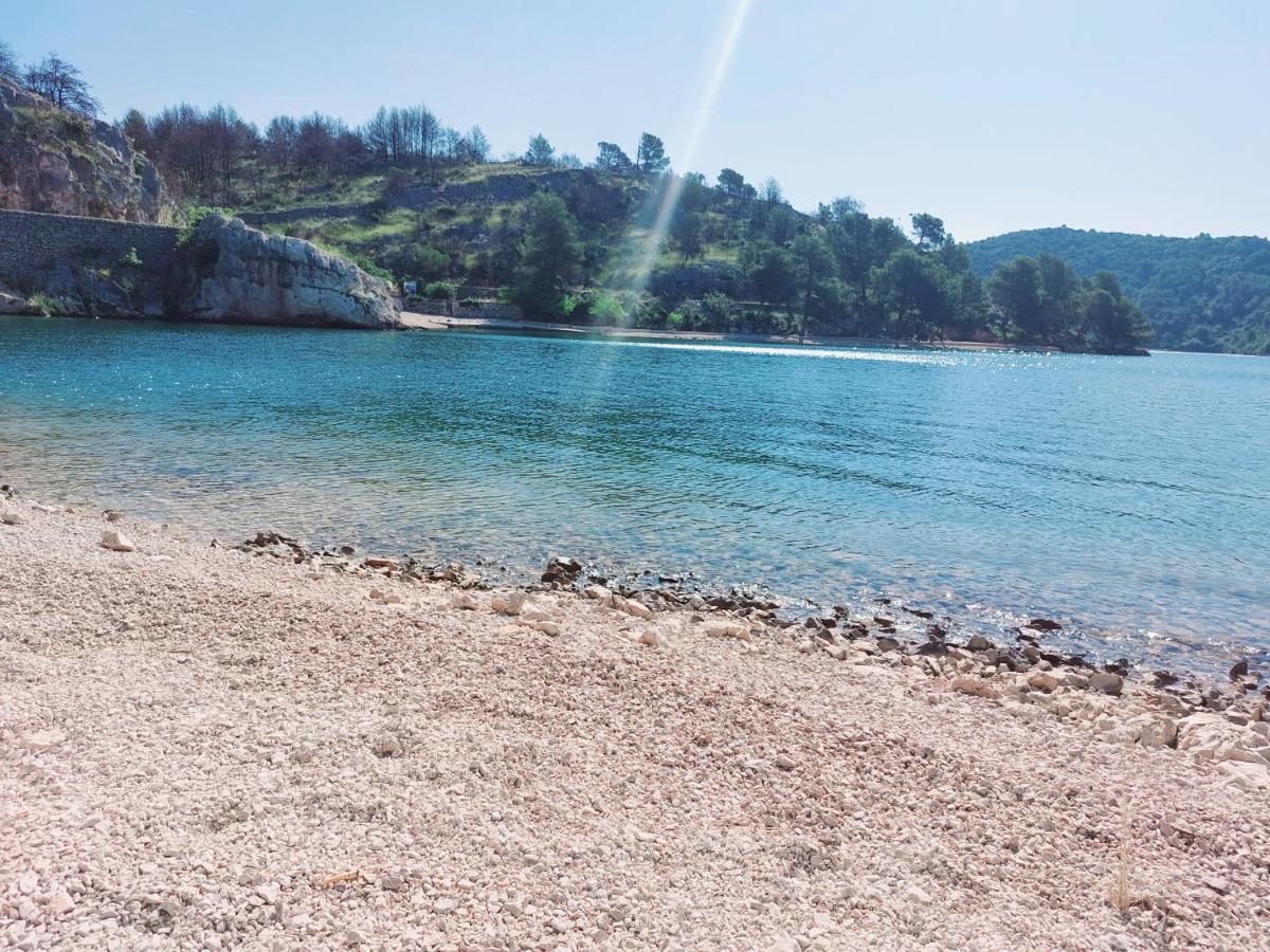 Amari-Zaton Daire Zaton  Dış mekan fotoğraf
